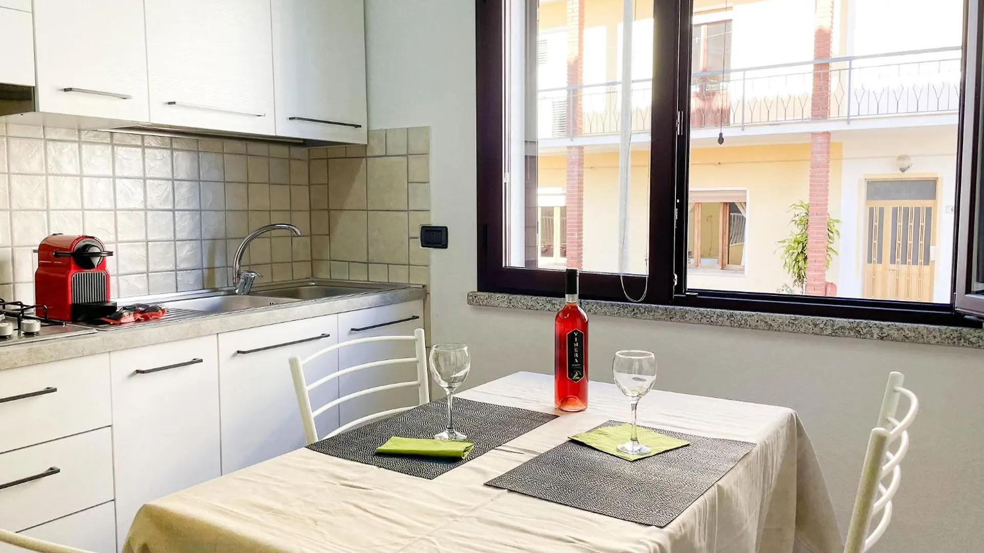 La Caletta Apartments - A 100 Mt Dal Porto  La Caletta