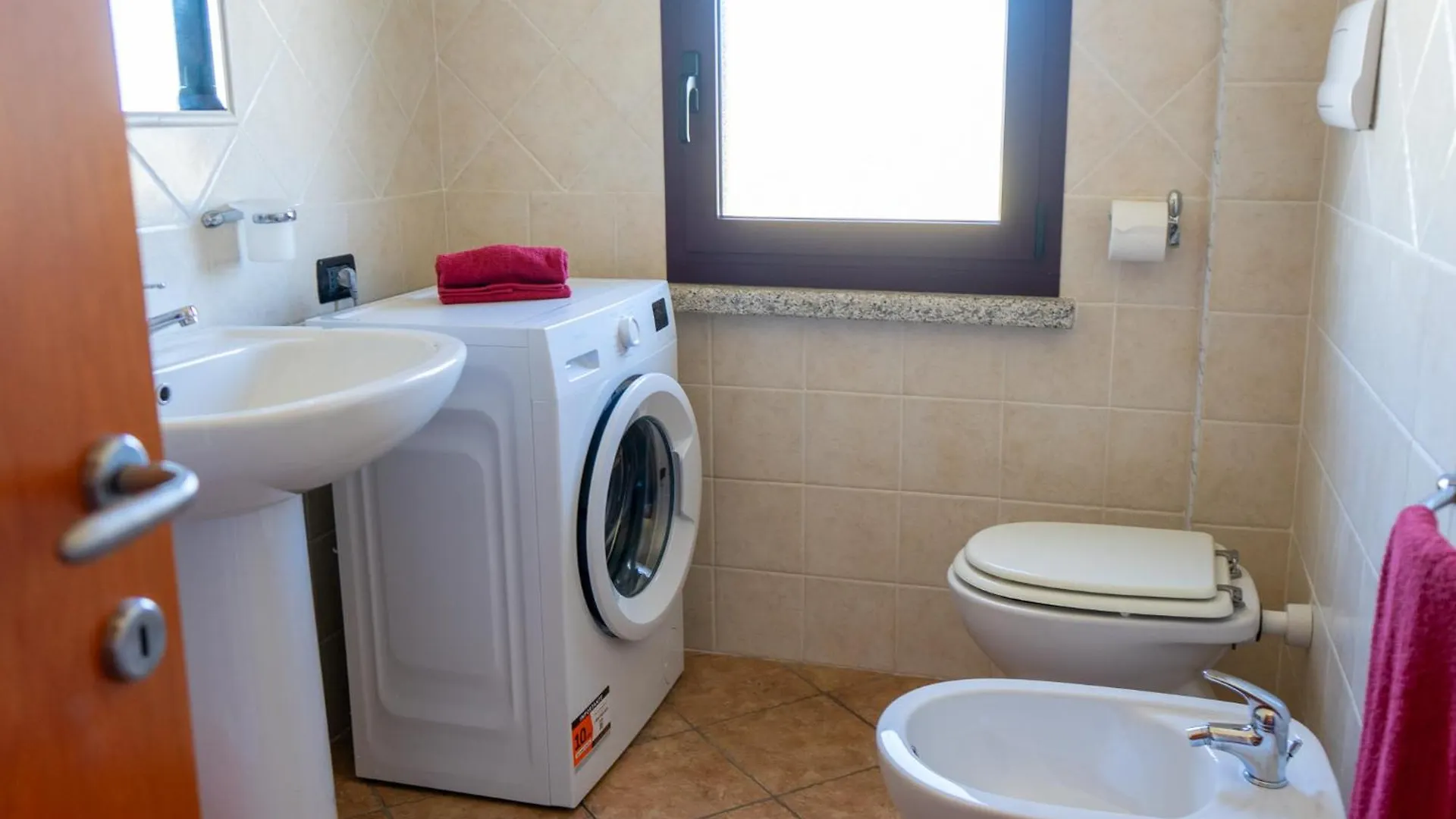La Caletta Apartments - A 100 Mt Dal Porto
