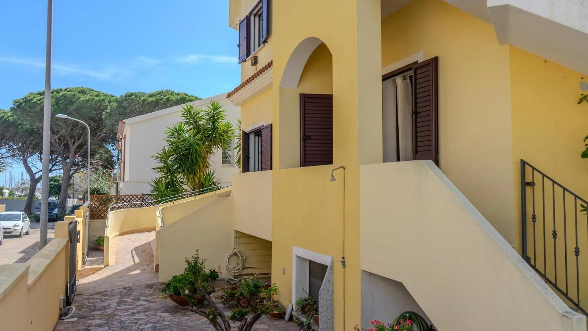 La Caletta Apartments - A 100 Mt Dal Porto 0*, La Caletta Italia